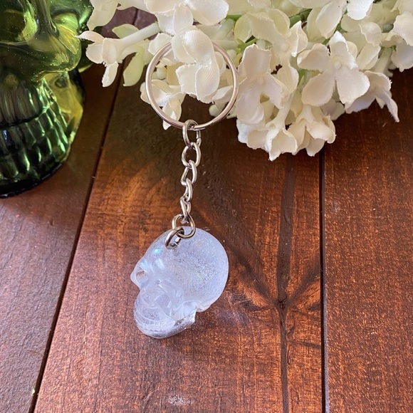 Handmade Resin Clear Bubble Skull 3” Keychain Gothic Backpack Bag Charm NEW - Picture 2 of 9